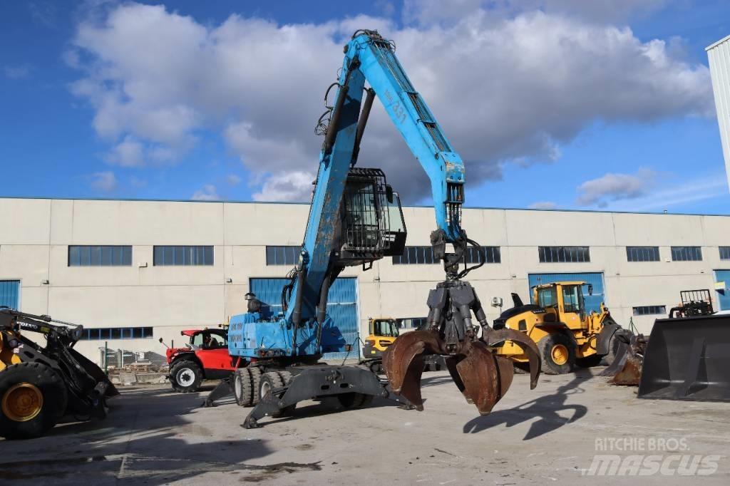 Fuchs MHL 331 E Movimentazione rifiuti