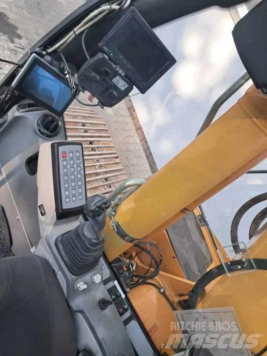 Liebherr R 926 LC Escavatori cingolati