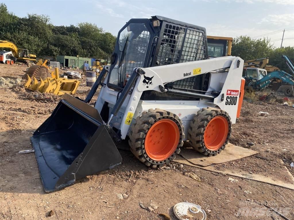 Bobcat S 300 Mini Pale Gommate
