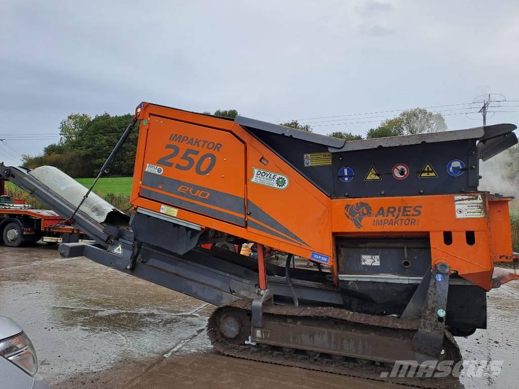 Arjes Impaktor 250 Frantoi mobili