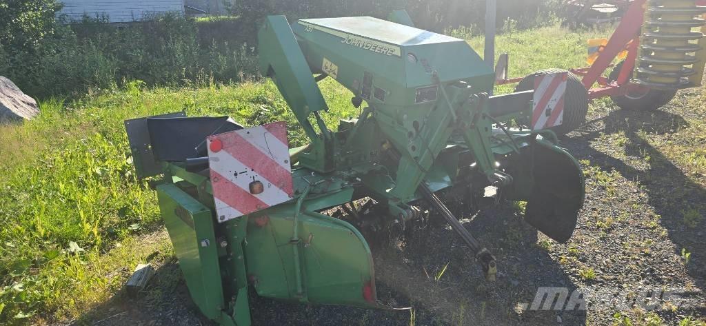 John Deere 131 Falciacondizionatrici