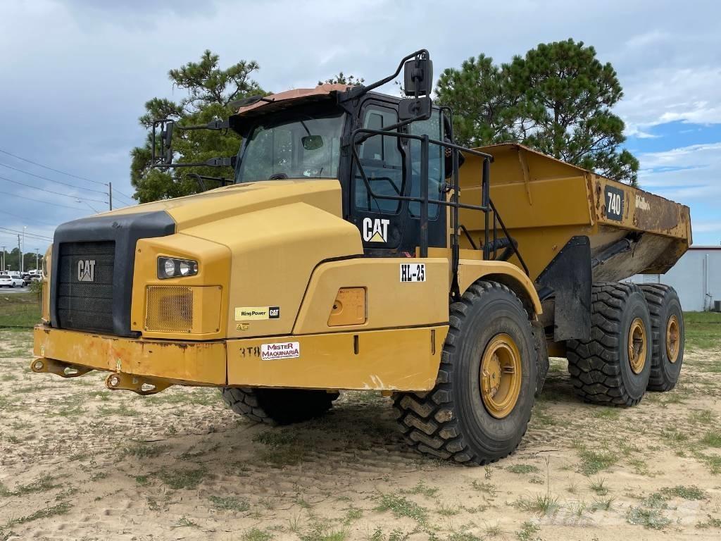 CAT 740 GC Dumpers articolati
