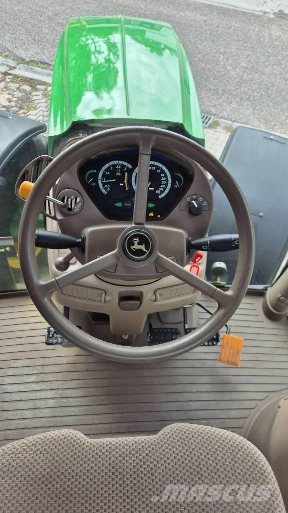 John Deere 6210 R Trattori