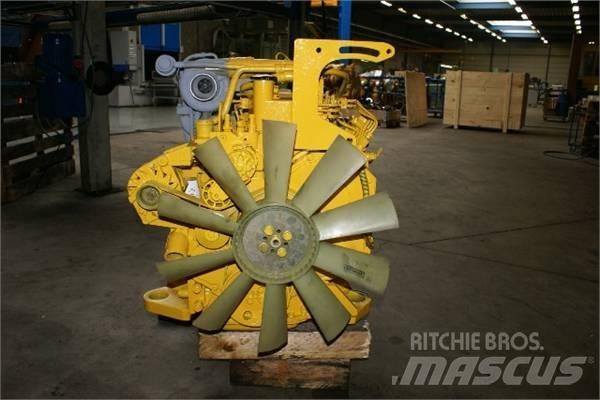 Komatsu SA4D102E Motori