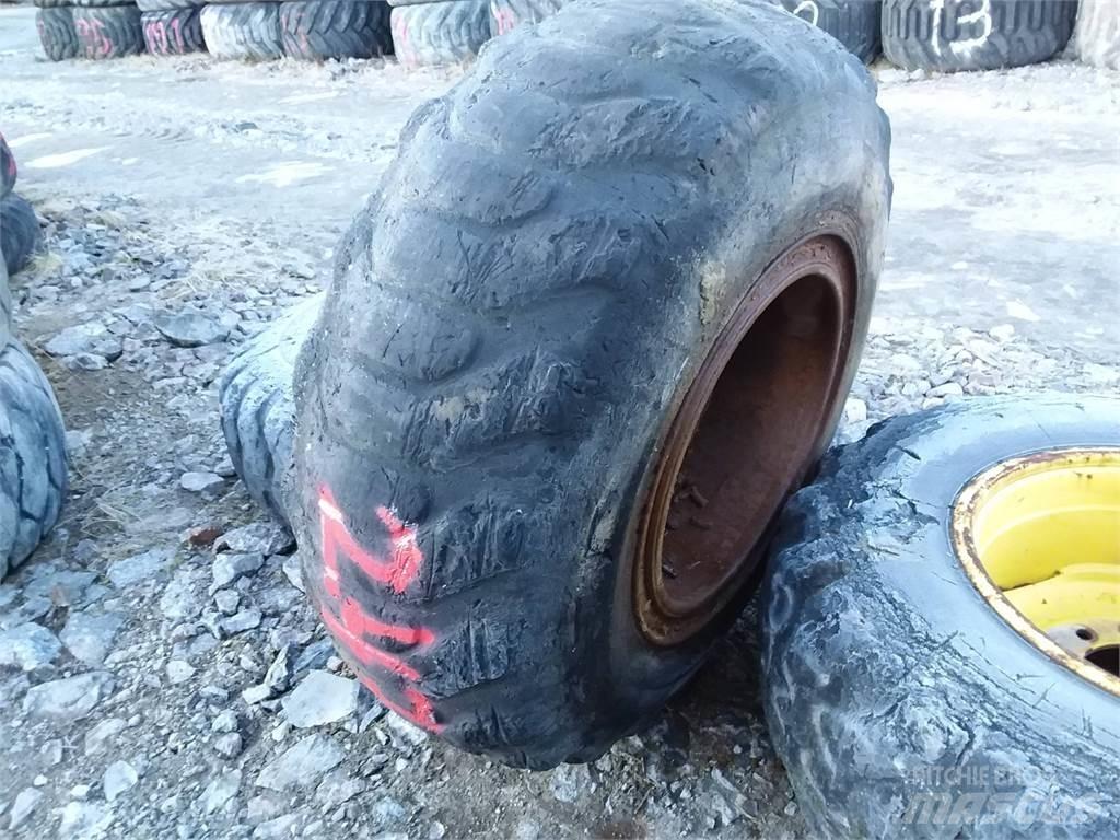 LS 17,5x25 Pneumatici, ruote e cerchioni