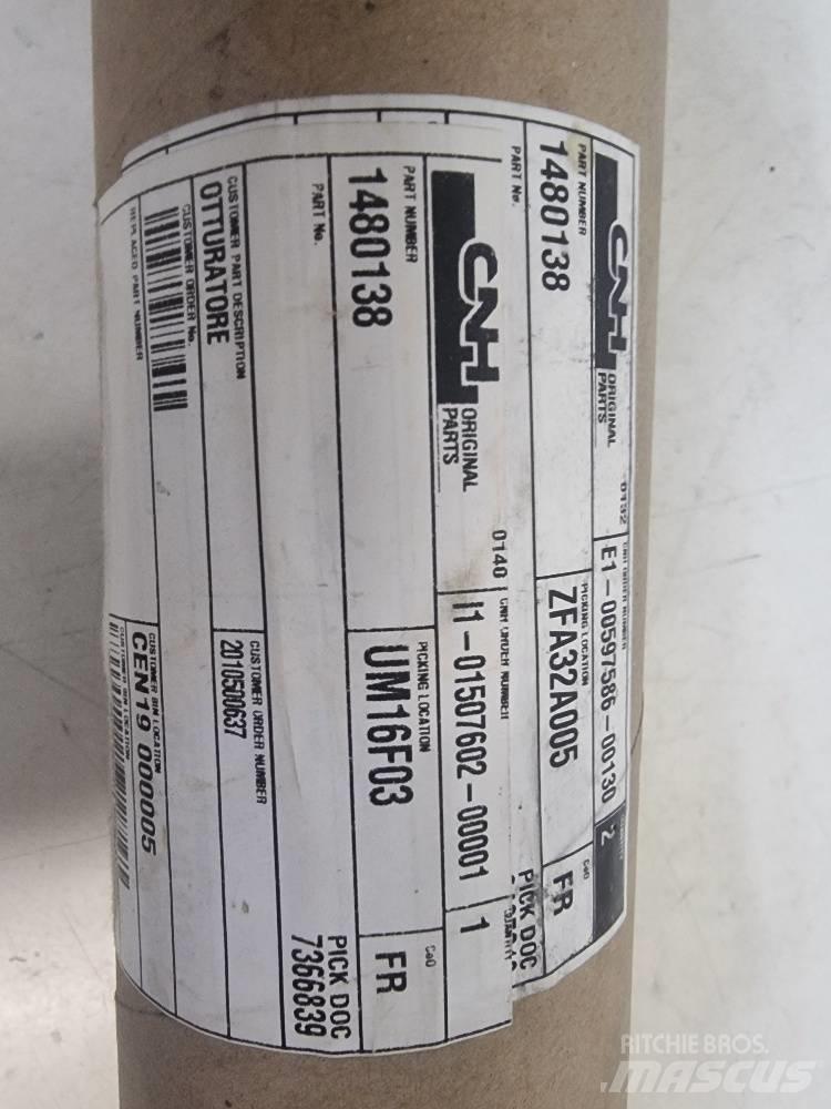O&K RH/MH  1480138 Cabine e interni