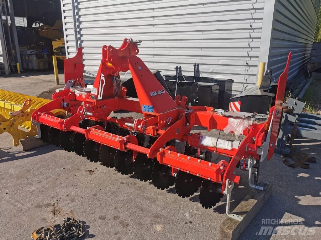 Pöttinger FOX300D Coltivatori a filari