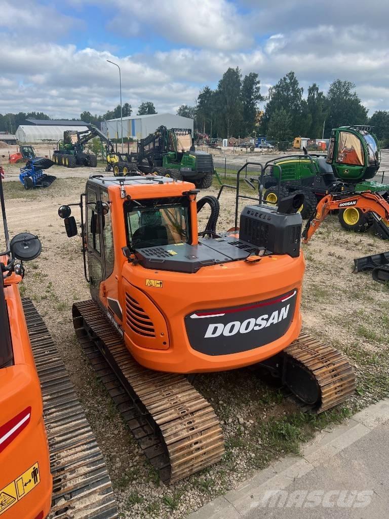 Doosan DX 140 LCR-7 Escavatori cingolati