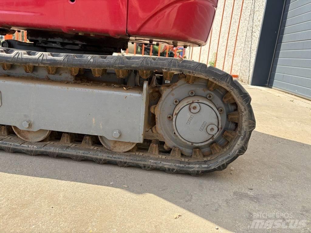 Takeuchi TB 210 R Miniescavatori