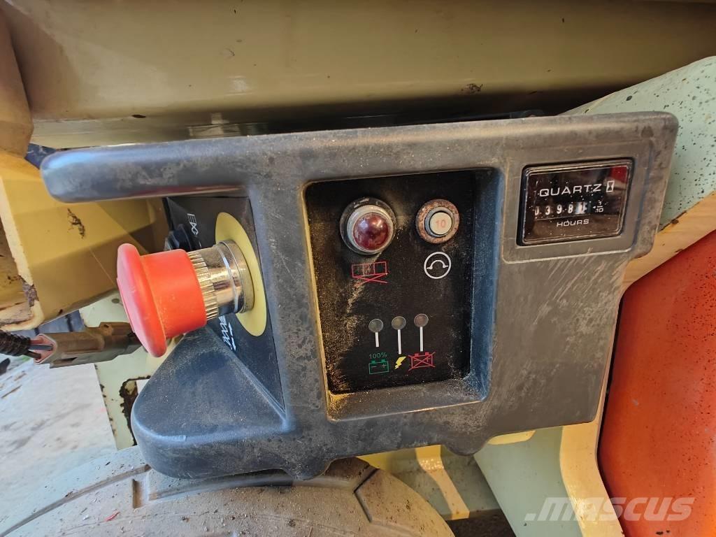 JLG 1930 ES Piattaforme a pantografo