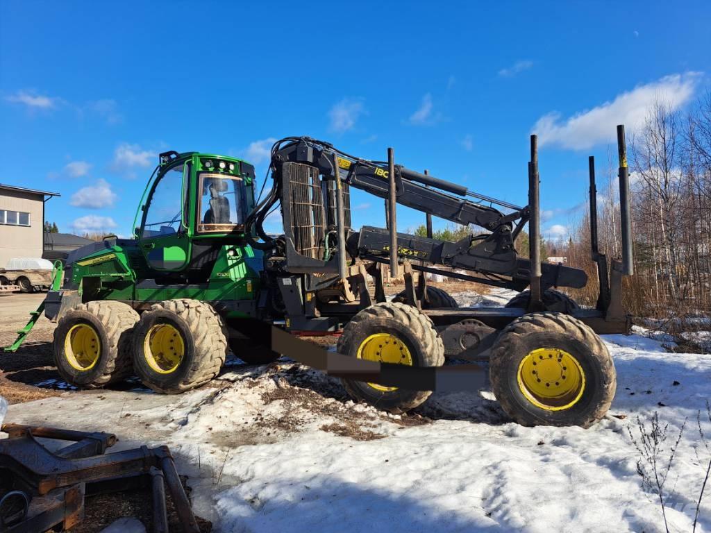 John Deere 1010G Forwarder