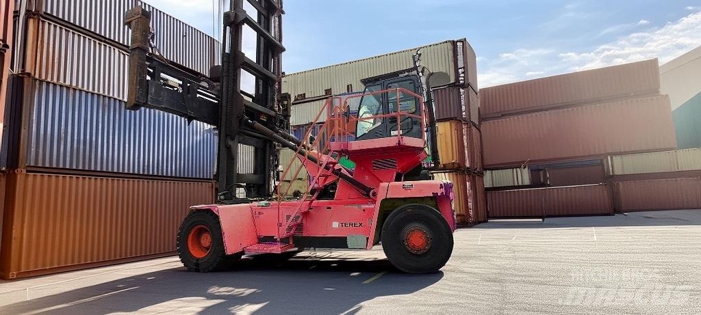 Terex FDC 25K Carrelli elevatori