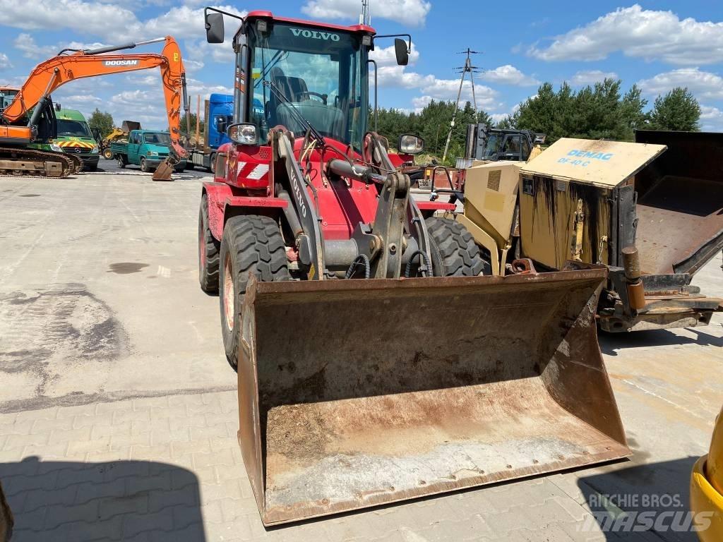 Volvo L 30 G Pale gommate