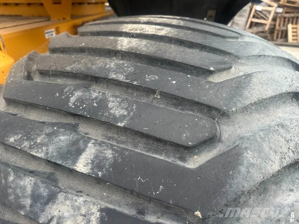 Liebherr A900 Escavatori gommati