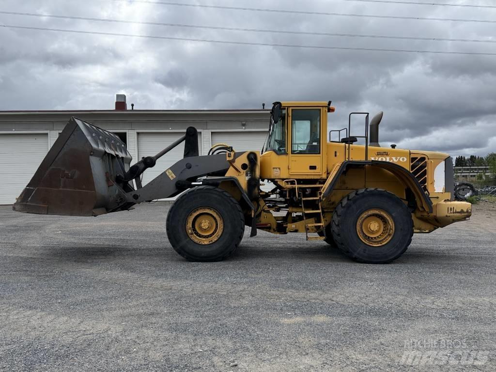 Volvo L 180 E Pale gommate