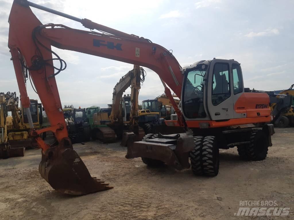Fiat-Kobelco E175W Escavatori gommati