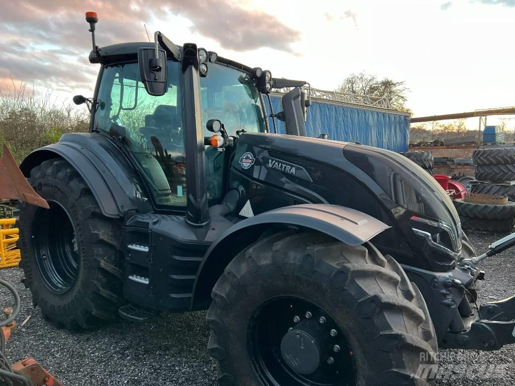 Valtra T 235 Direct Trattori