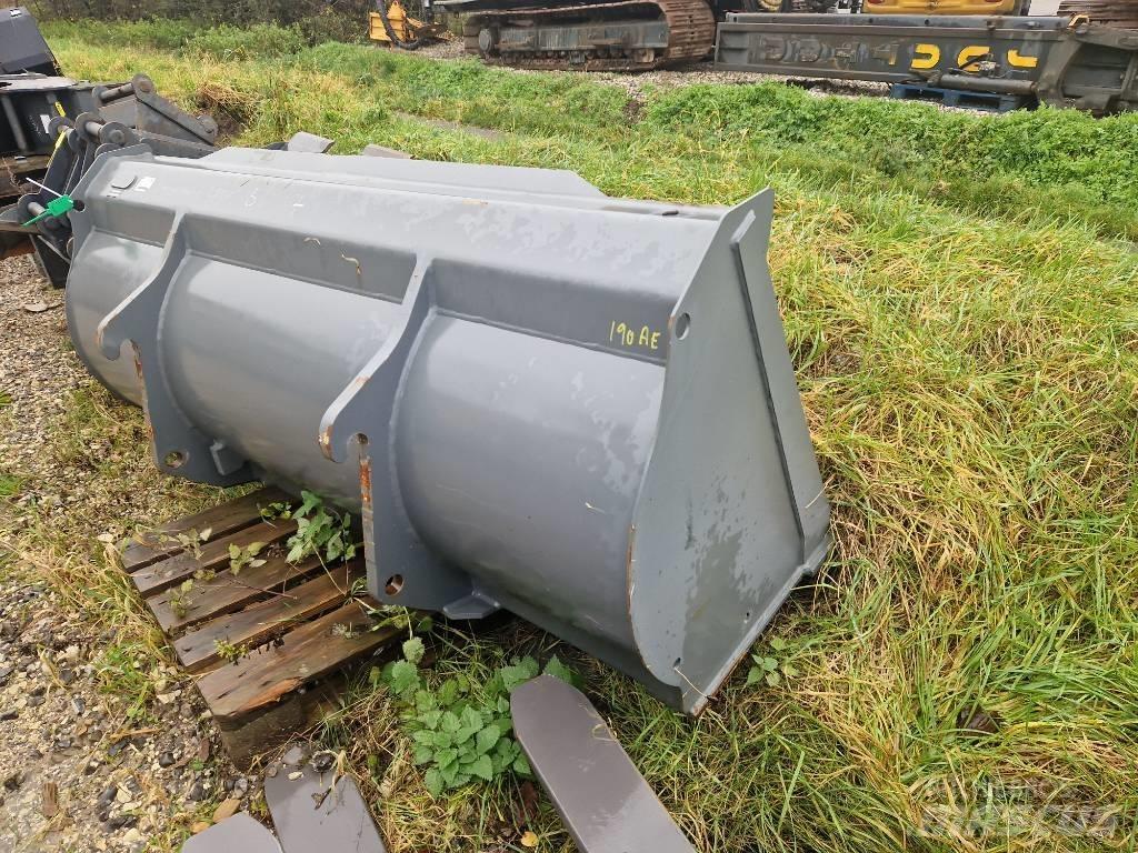 Liebherr skovl Benne