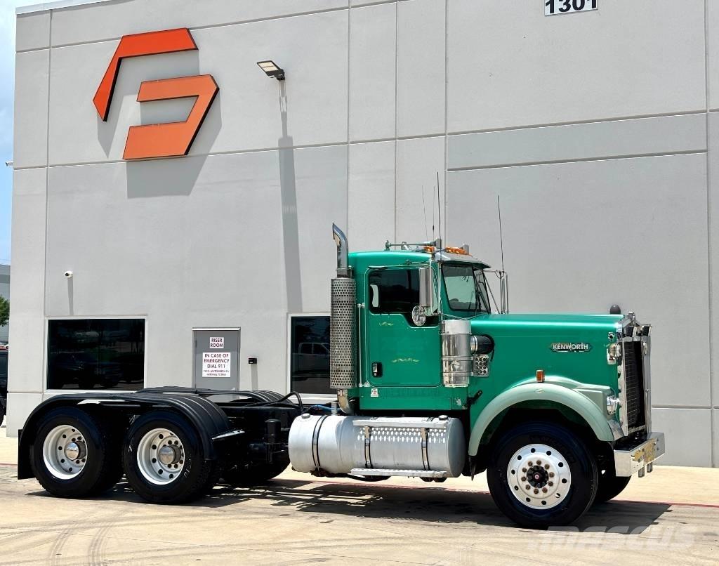 Kenworth W 900 Motrici e Trattori Stradali