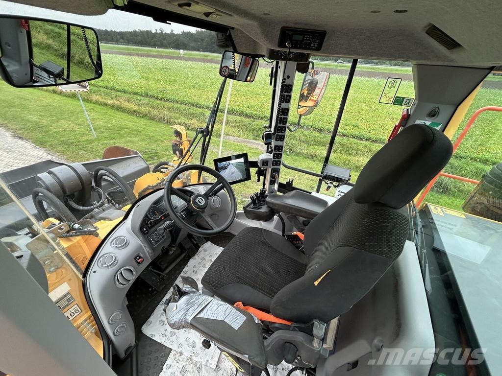 Volvo L180H Pale gommate