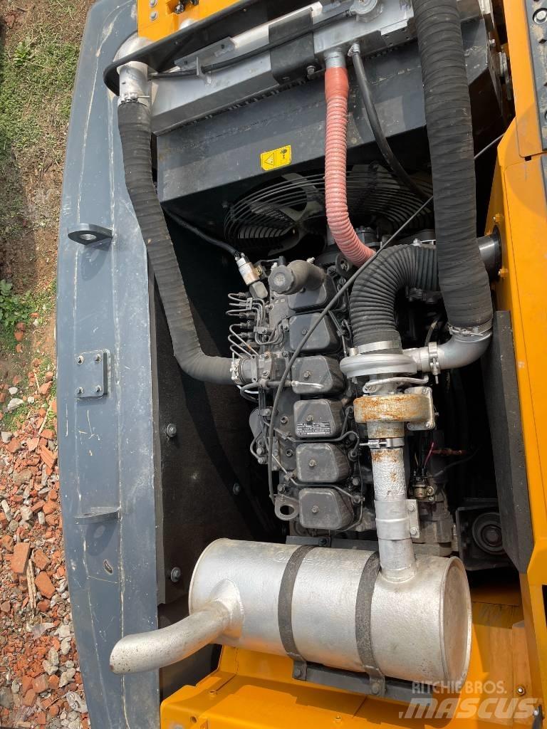 Hyundai 220 Escavatori cingolati