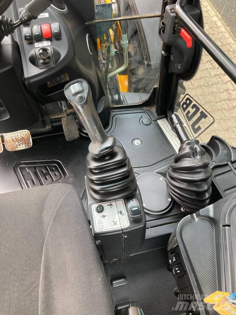 JCB 4 CX Terne