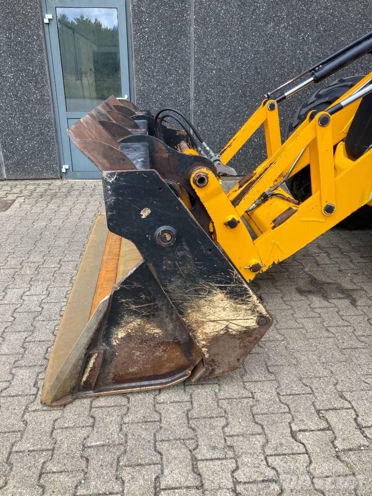 JCB 4 CX Terne