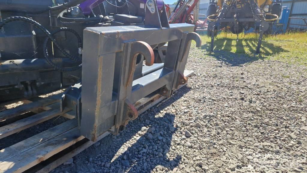 Holms PV 320 Vikplog Aratri