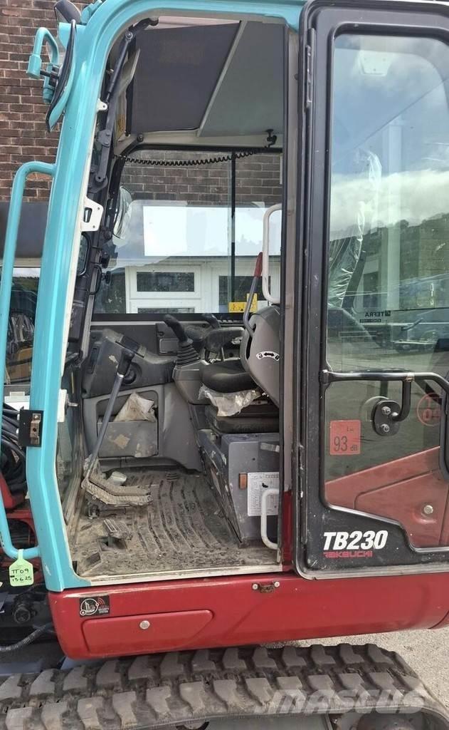Takeuchi TB230 Miniescavatori
