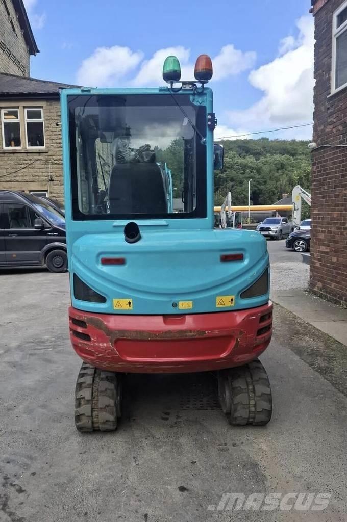 Takeuchi TB230 Miniescavatori