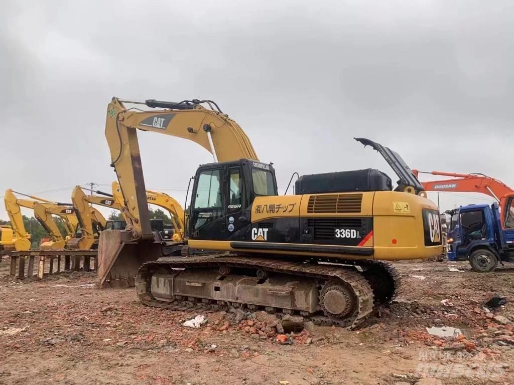 CAT 336 D Escavatori cingolati