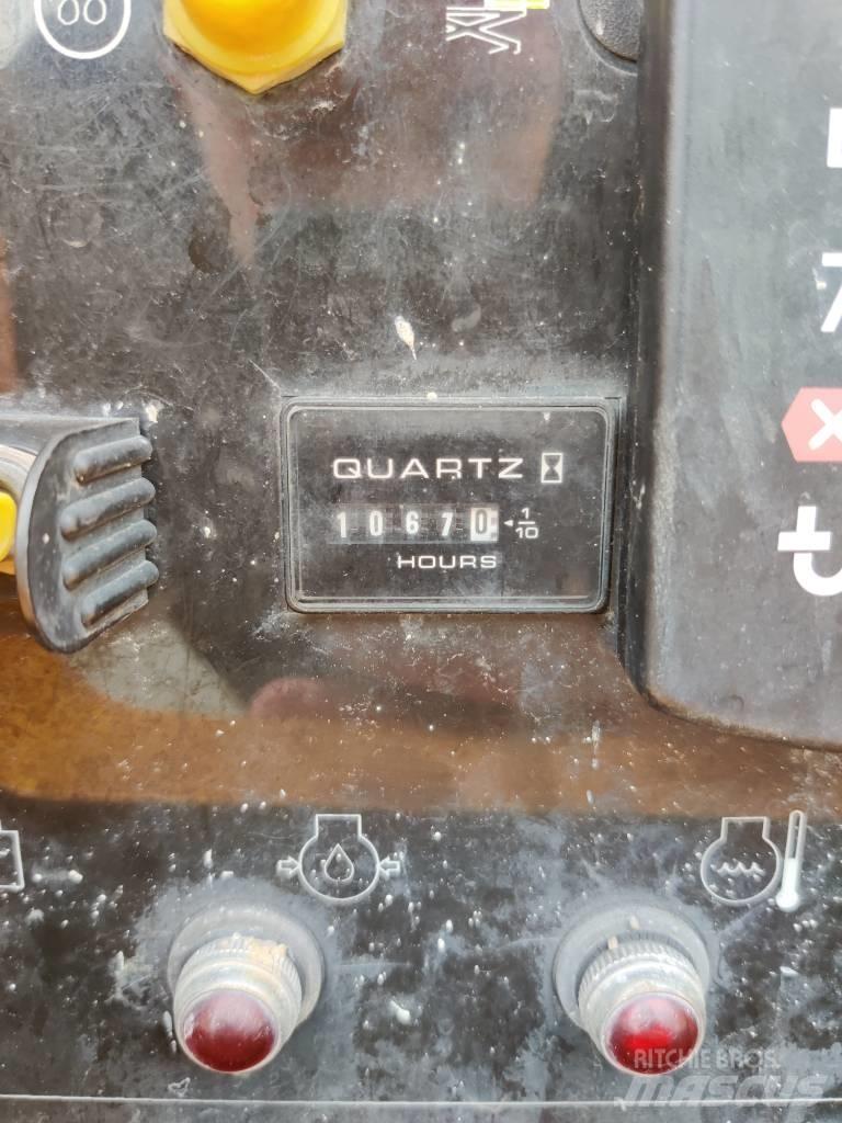 JLG 4394 RT Piattaforme a pantografo