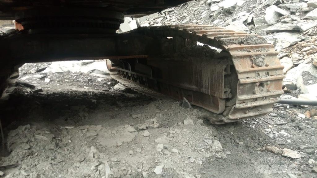 CAT 352 F Escavatori cingolati