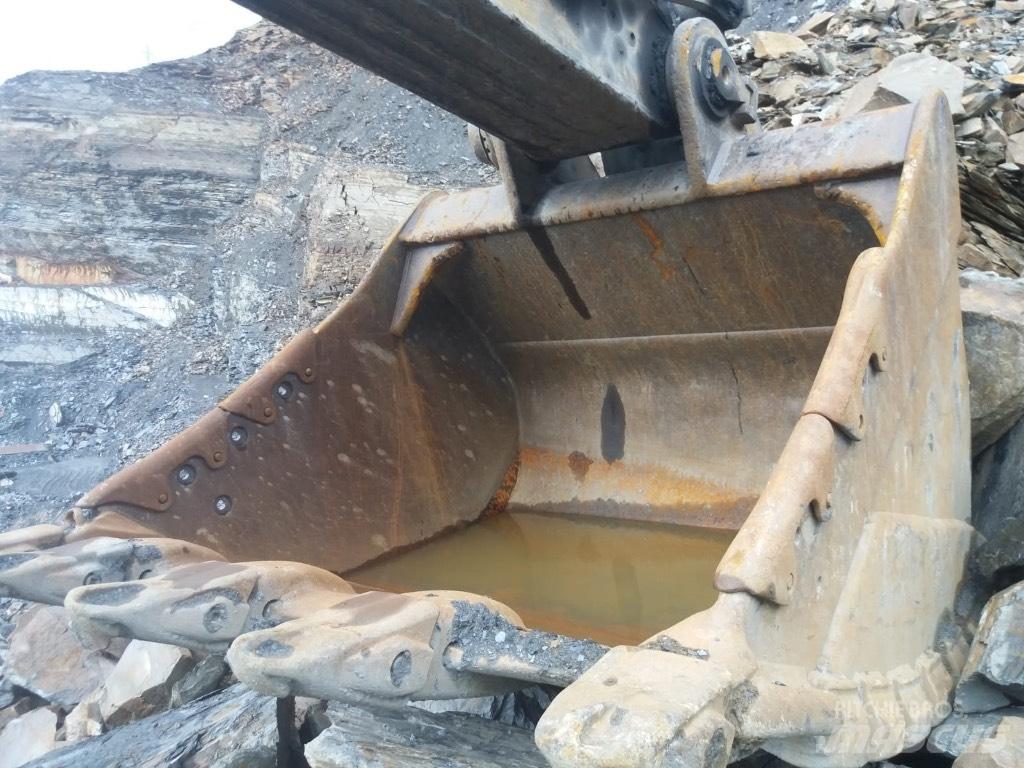 CAT 352 F Escavatori cingolati