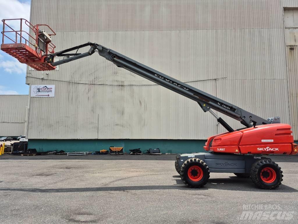 SkyJack SJ 66 T Piattaforme a braccio articolato