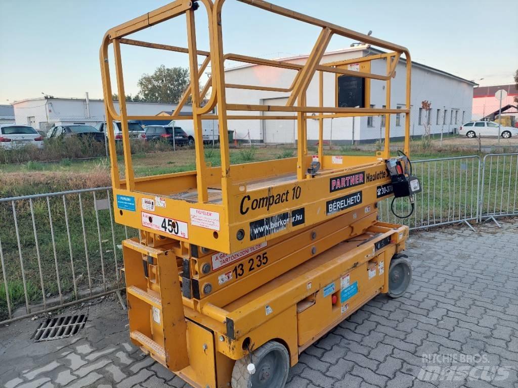 Haulotte Compact 10 Piattaforme a pantografo