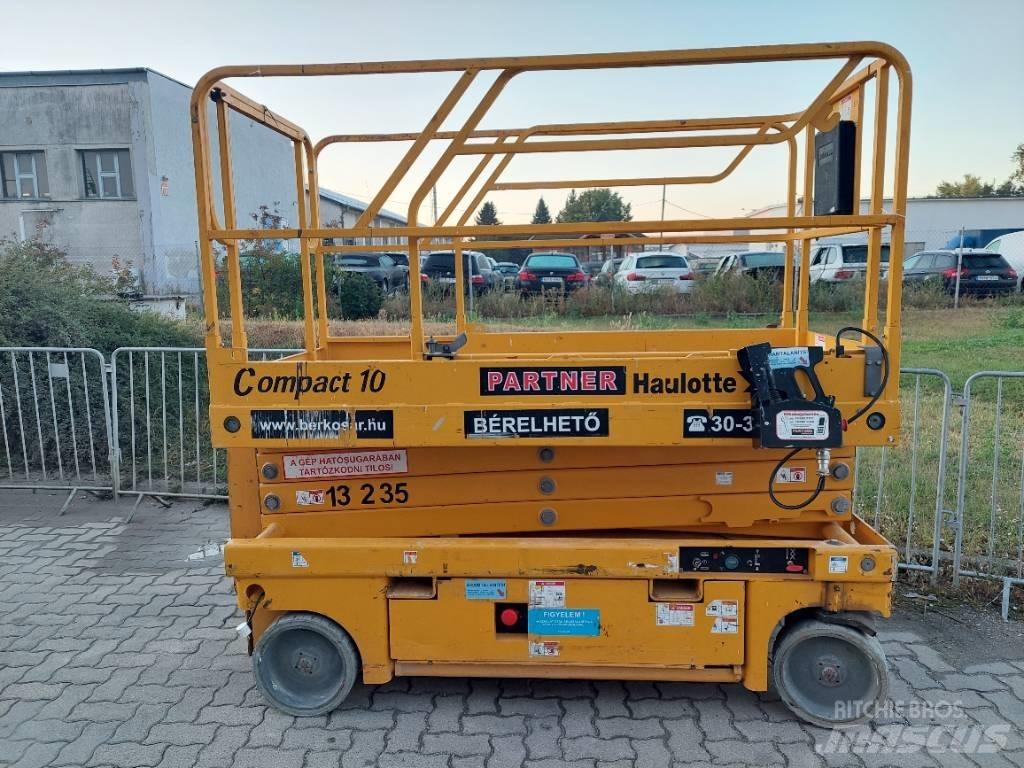 Haulotte Compact 10 Piattaforme a pantografo