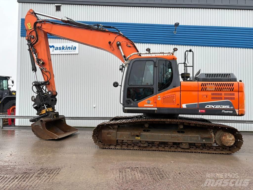 Doosan DX235LC-5 Escavatori cingolati