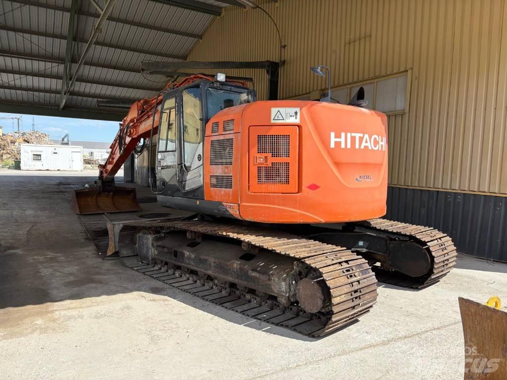 Hitachi ZX 225 Escavatori cingolati