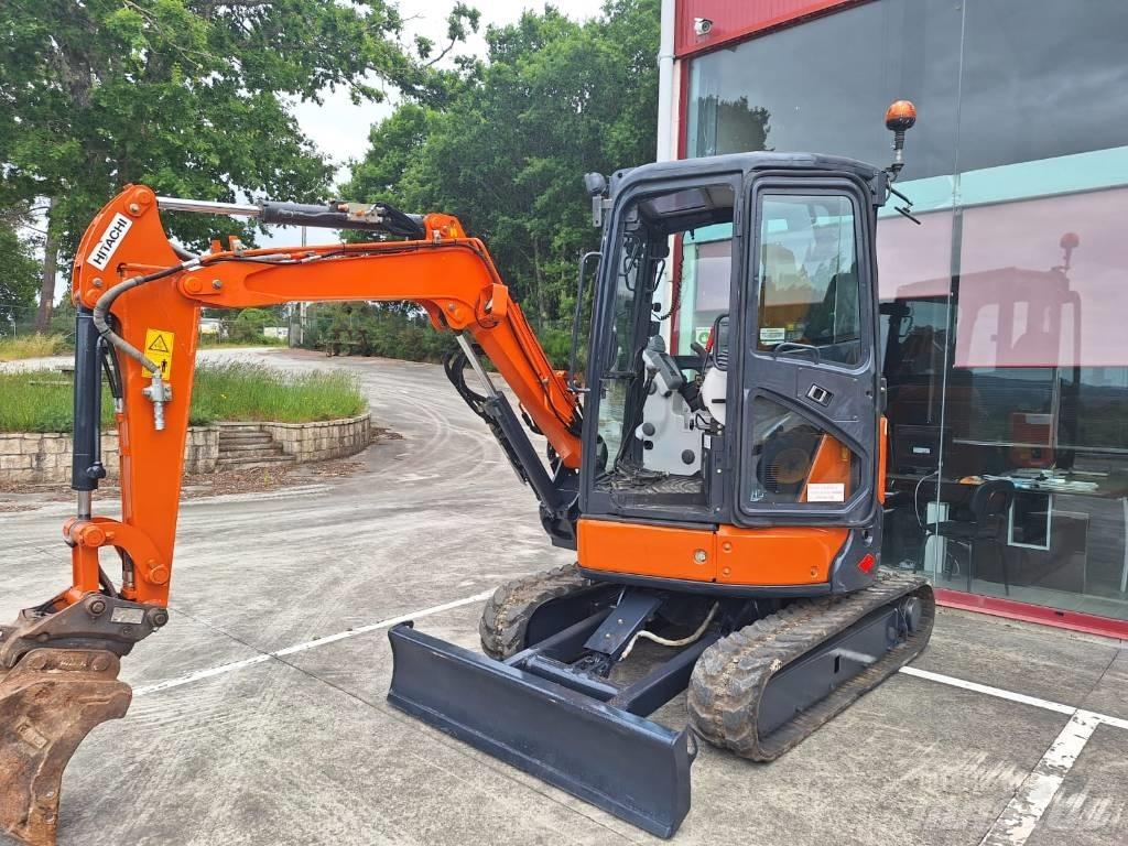 Hitachi ZX33-5A Miniescavatori