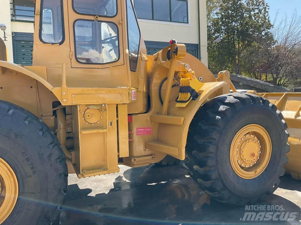 CAT 966C Pale gommate