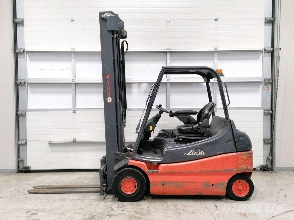 Linde E25-02 Carrelli elevatori elettrici