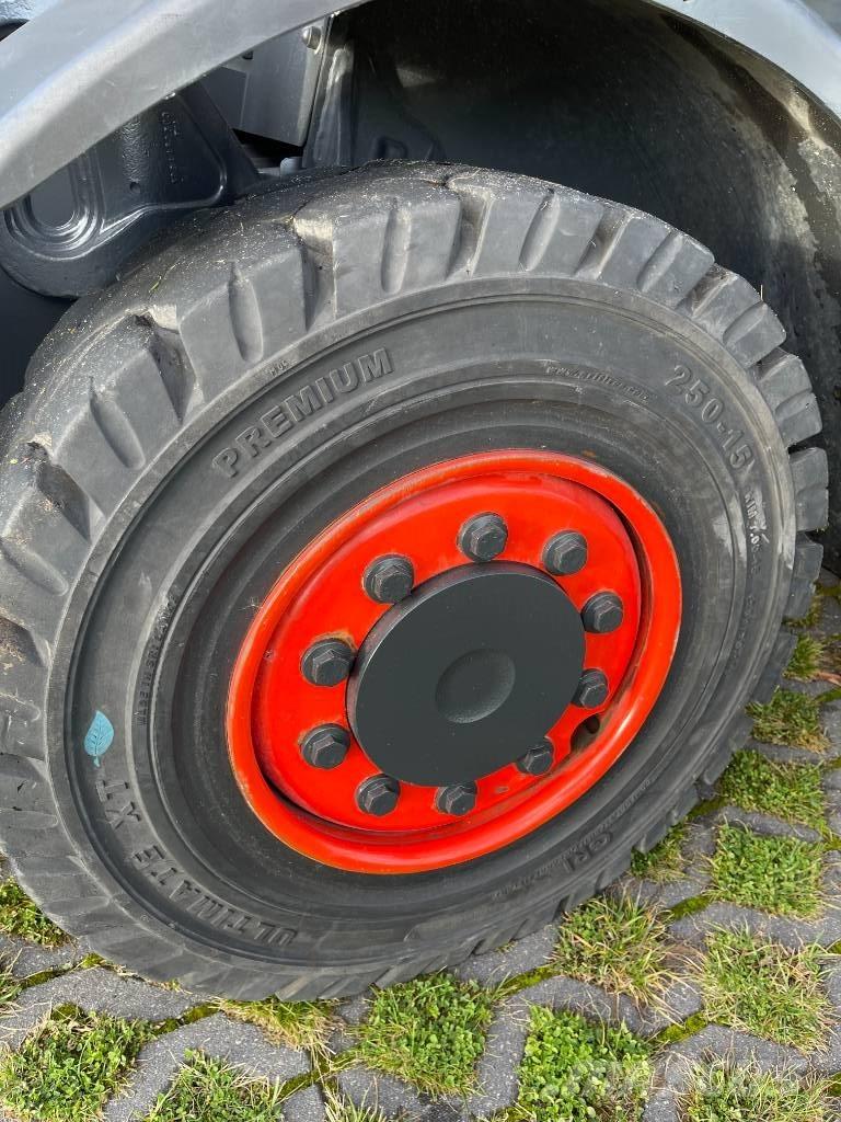 Linde H 40  CNG Carrelli elevatori GPL