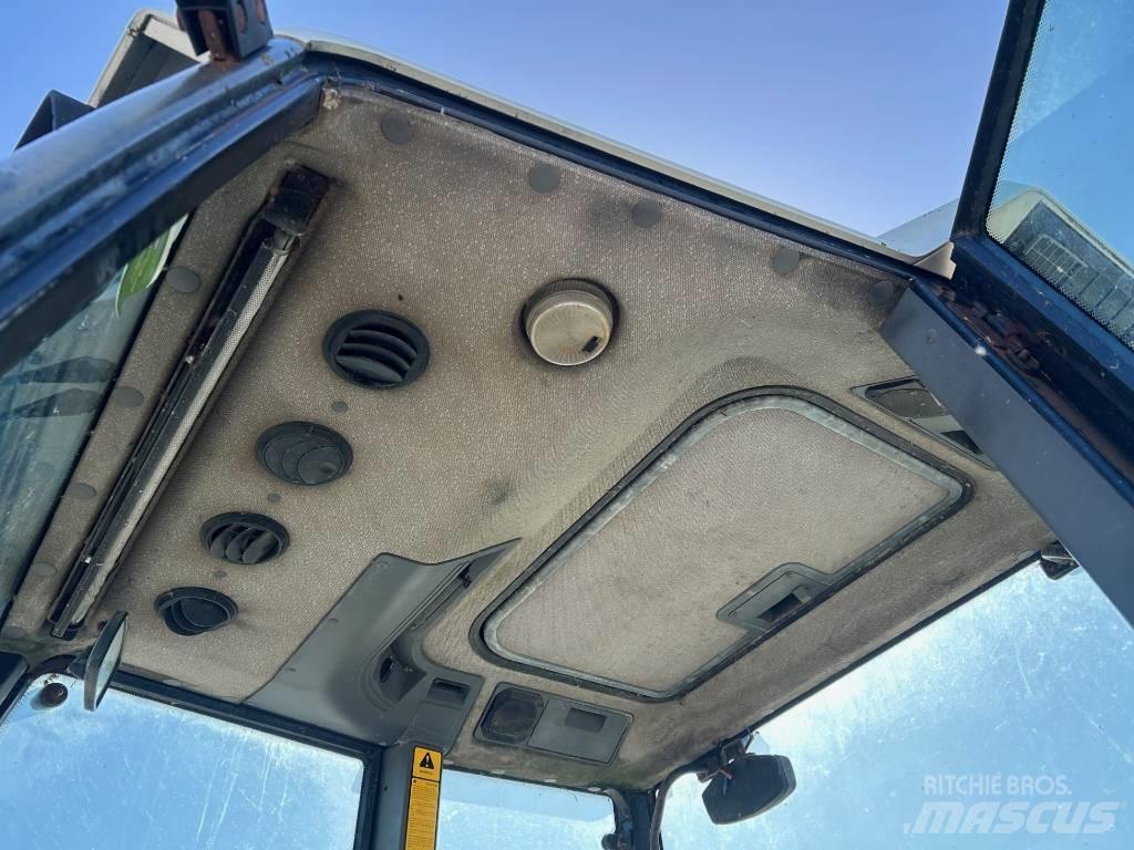 New Holland 7740 Trattori