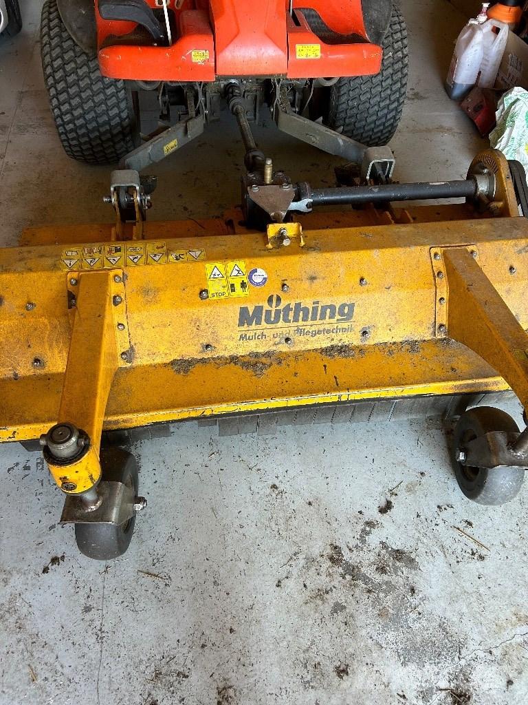 Kubota F 251 Falciatrici trainate