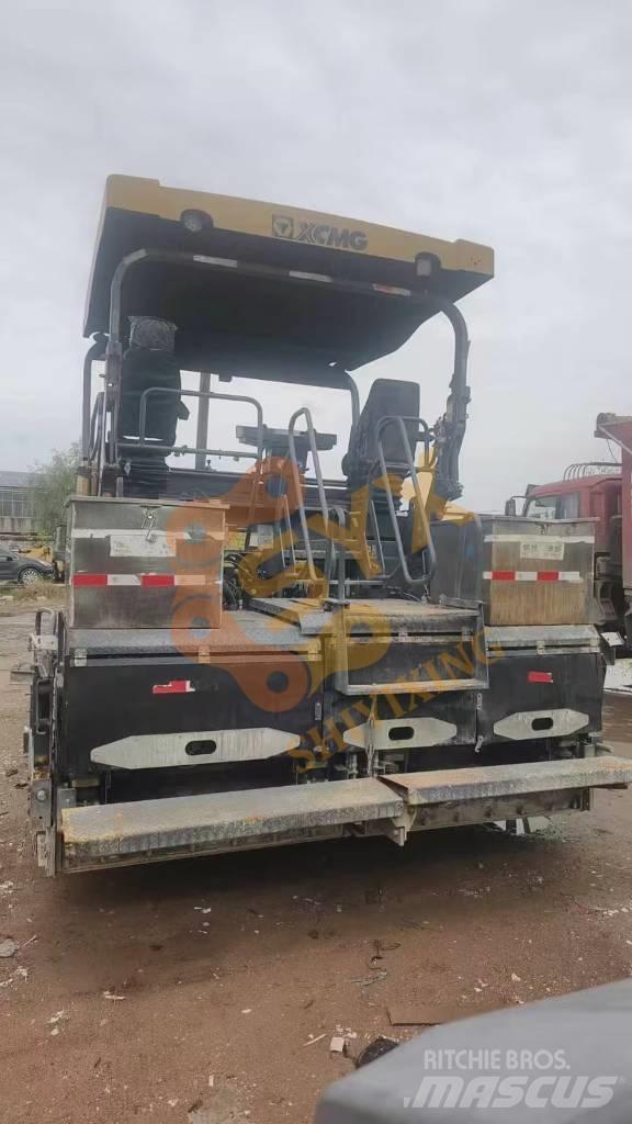 XCMG RP 903 Finitrici
