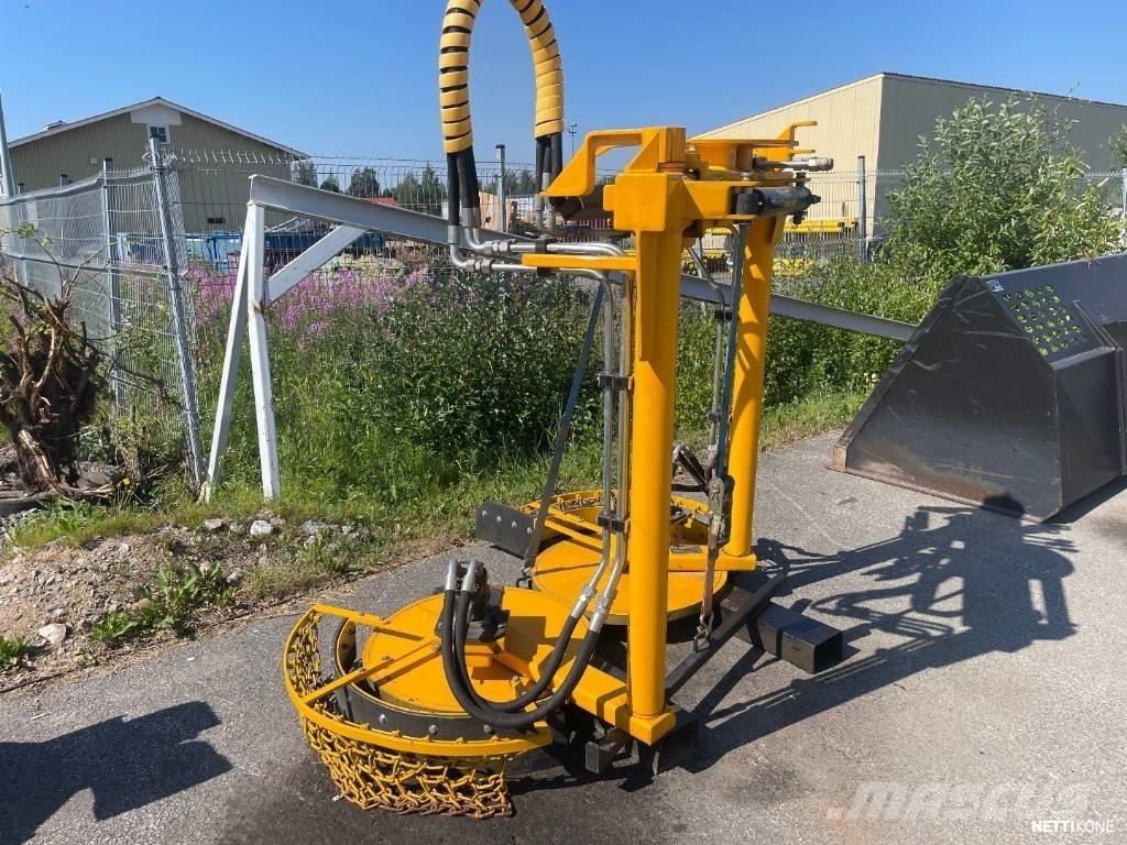  Hinnagård T125B Manutenzione verde e strade – Altro