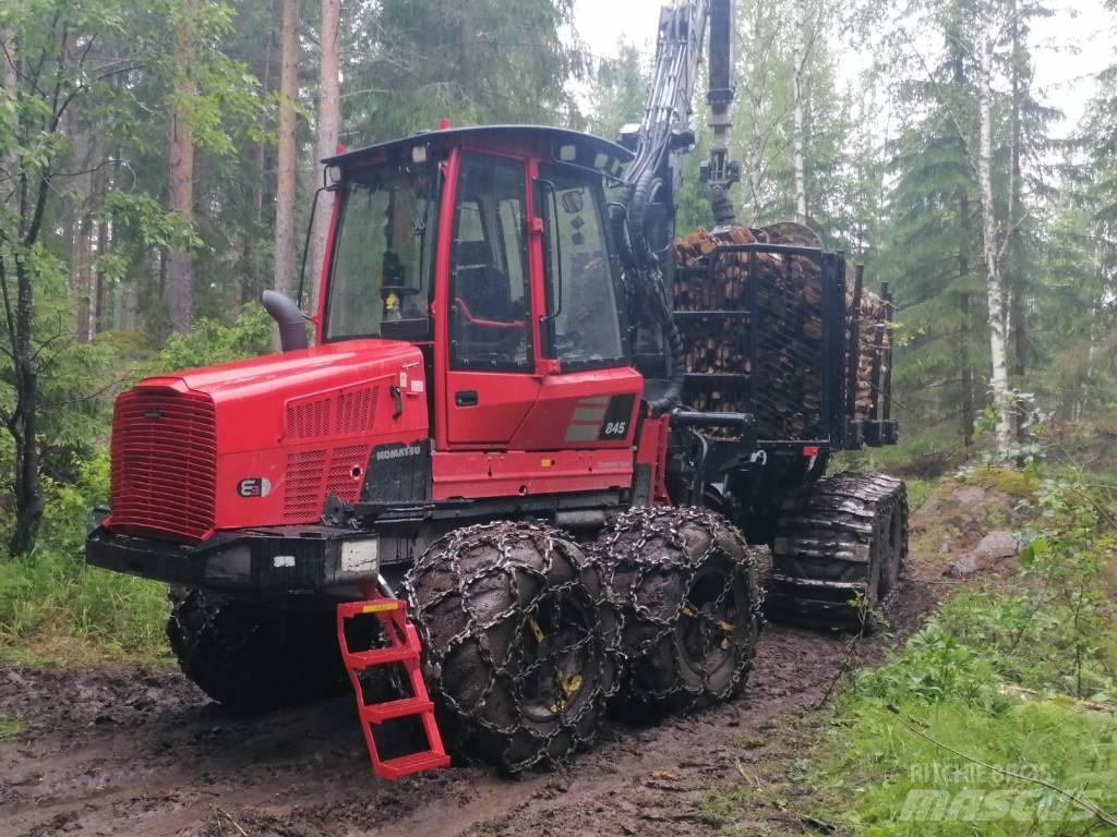 Komatsu 845 Forwarder
