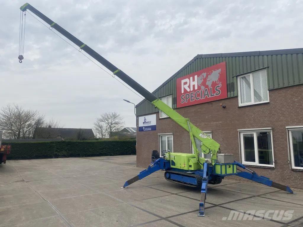 Maeda MC-305C Gru cingolate