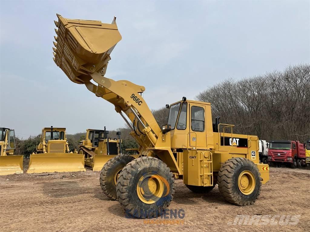 CAT 966 C Pale gommate